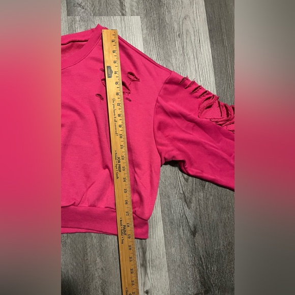 Rue 21 Pink Distressed Crop Sweater Size XL - 80s fashion, punk - Picture 5 of 7